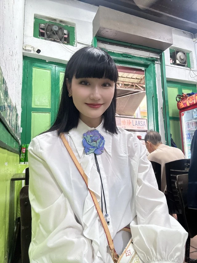 "Hoa hậu xấu nhất lịch sử showbiz" nay đã khác: Lột xác đẹp khó tin đến từng centimet, U40 làm chủ tịch nhưng chưa chồng "Hoa hậu xấu nhất lịch sử showbiz" nay đã khác: Lột xác đẹp khó tin đến từng centimet, U40 làm chủ tịch nhưng chưa chồng