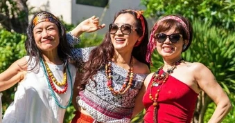 "Hội thiếu nữ U70” là những mỹ nhân một thời của Nhà hát Tuổi trẻ gây sốt