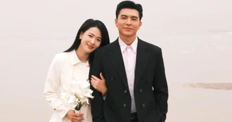 "Nam thần" Steven Nguyễn đàn hát bài 50 năm về sau tặng Minh Trang gây bão