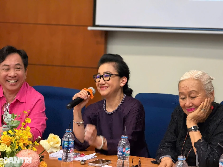 "Ngọc nữ cải lương" Thanh Thanh Tâm tái xuất sau 14 năm xa xứ