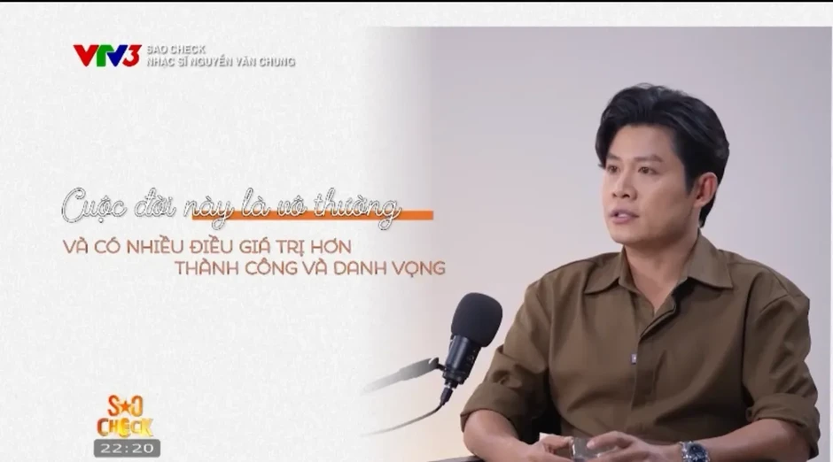 "Nhạc sĩ tỷ view" và lời hứa với mẹ "Nhạc sĩ tỷ view" và lời hứa với mẹ
