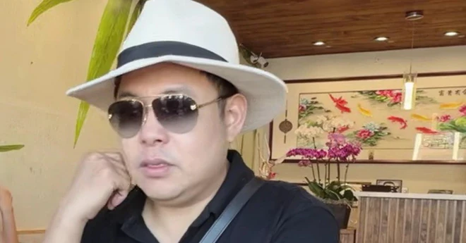 "Quang Lê không ăn uống được gì" "Quang Lê không ăn uống được gì"