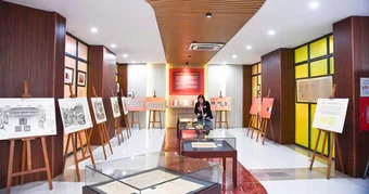 "Thưởng lãm Châu phê - Lưu dấu Mộc bản" tại Không gian Di sản tư liệu