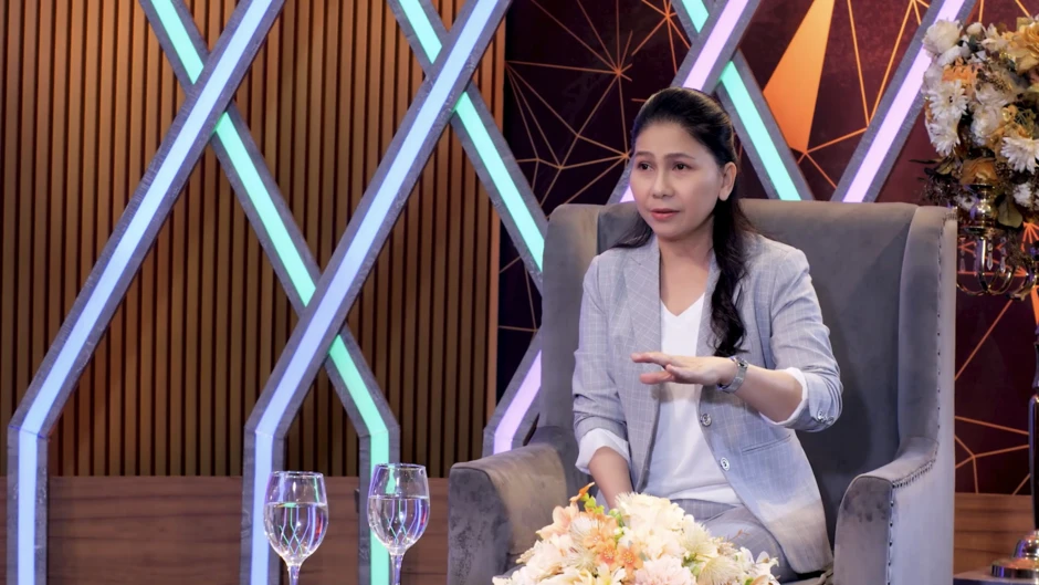 "Tôi nói thẳng, diễn viên không thể tự tung tự tác" "Tôi nói thẳng, diễn viên không thể tự tung tự tác"