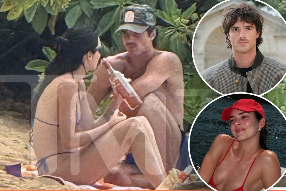 "Tóm gọn" Kendall Jenner hẹn hò tài tử Đồi Gió Hú trên bãi biển "Tóm gọn" Kendall Jenner hẹn hò tài tử Đồi Gió Hú trên bãi biển