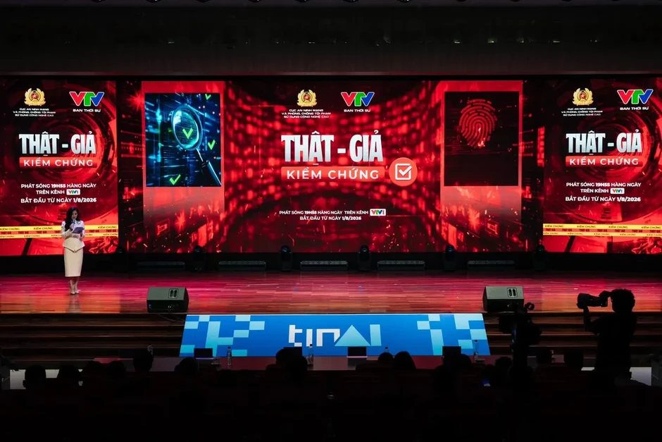 “Thật - Giả, Kiểm chứng”: Chống tin giả trong dòng thông tin chính thống hàng ngày “Thật - Giả, Kiểm chứng”: Chống tin giả trong dòng thông tin chính thống hàng ngày