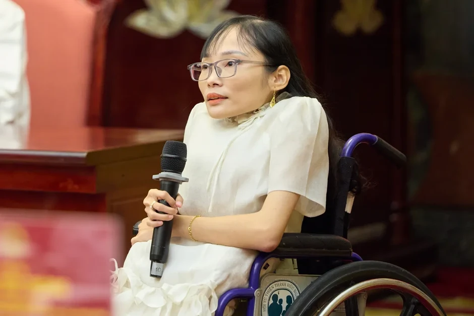 100 “trái tim tử tế” hội ngộ tại Phủ Chủ tịch, tiếp tục sứ mệnh lan tỏa những điều tốt đẹp 100 “trái tim tử tế” hội ngộ tại Phủ Chủ tịch, tiếp tục sứ mệnh lan tỏa những điều tốt đẹp