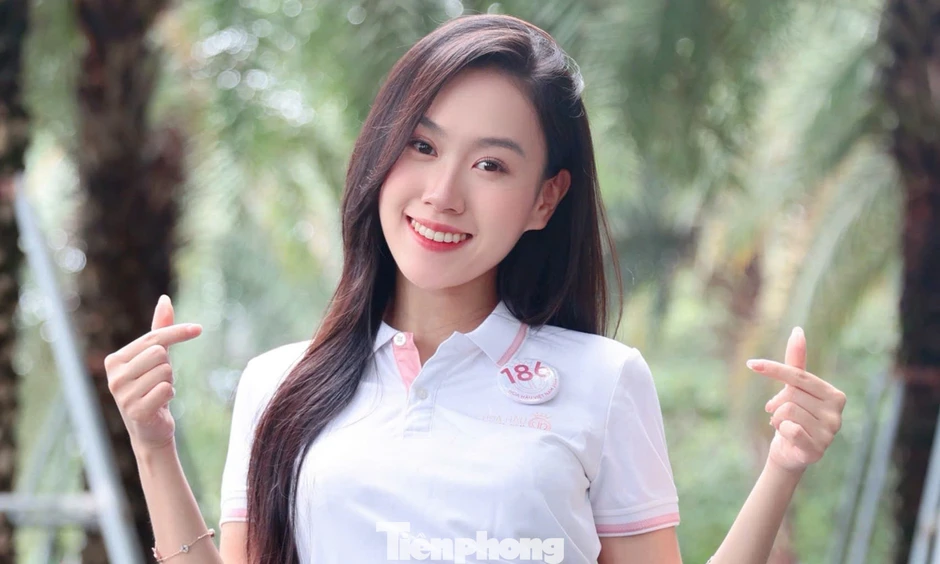 12 cô gái Hà Nội tại Hoa hậu Việt Nam cao nổi trội, IELTS 8.0, học xuất sắc 12 cô gái Hà Nội tại Hoa hậu Việt Nam cao nổi trội, IELTS 8.0, học xuất sắc
