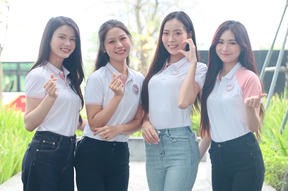 12 cô gái Hà Nội tại Hoa hậu Việt Nam cao nổi trội, IELTS 8.0, học xuất sắc 12 cô gái Hà Nội tại Hoa hậu Việt Nam cao nổi trội, IELTS 8.0, học xuất sắc