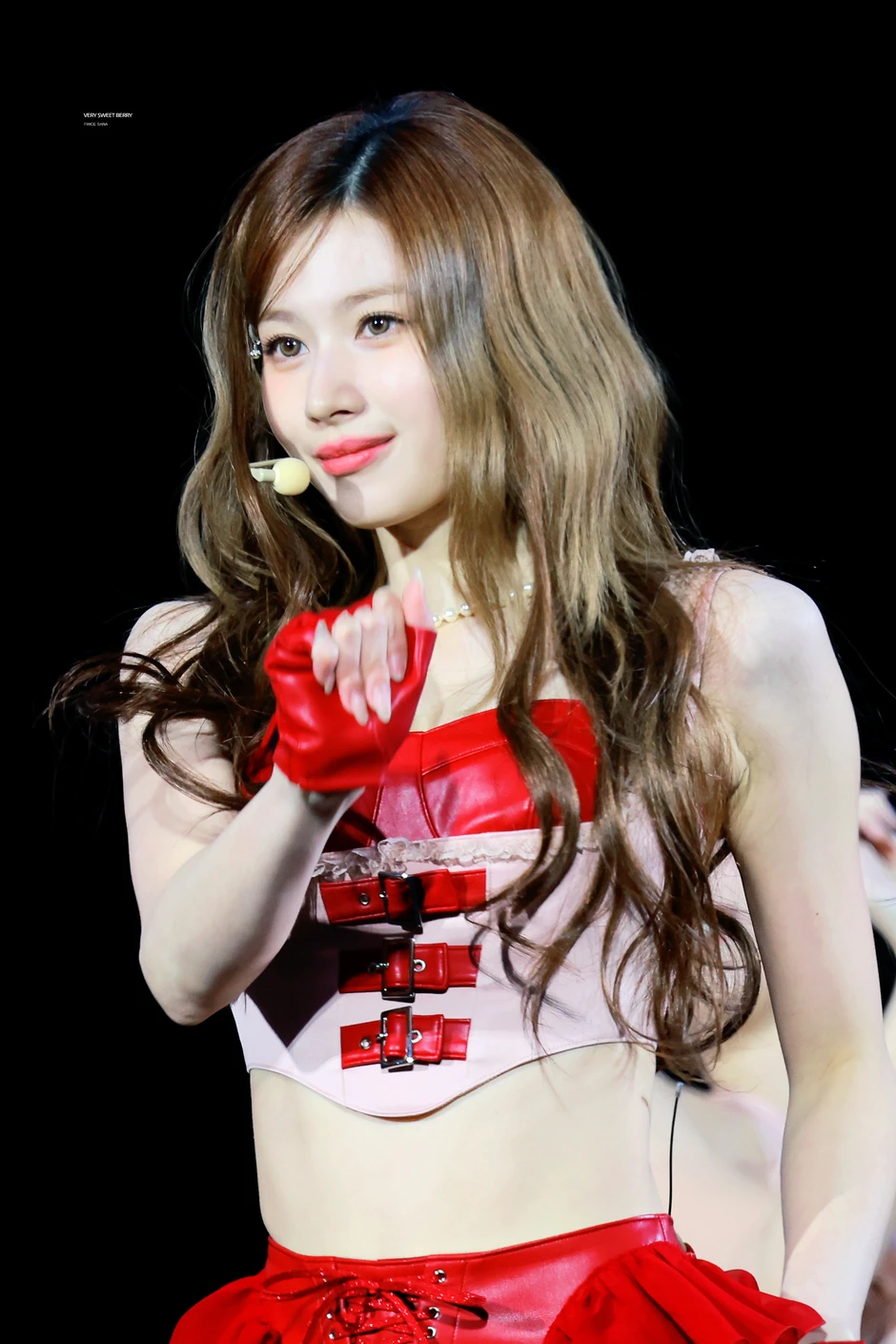 3 đời gái Nhật xinh và bốc nhất Kpop