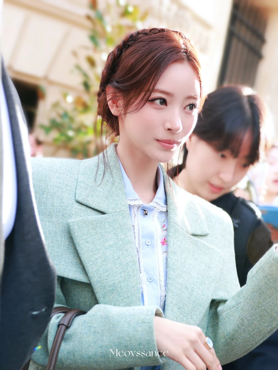 3 đời gái Nhật xinh và bốc nhất Kpop