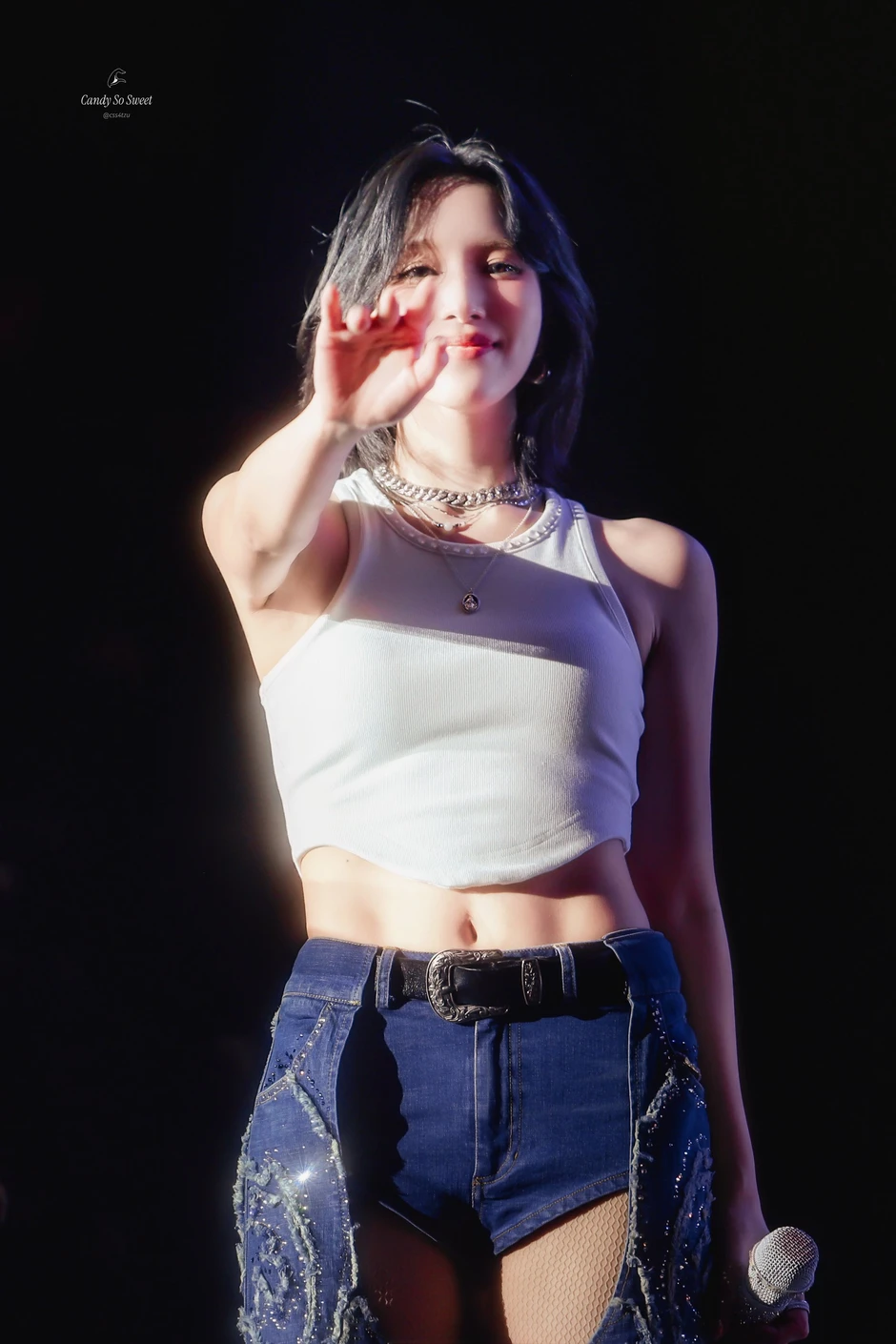3 đời gái Nhật xinh và bốc nhất Kpop