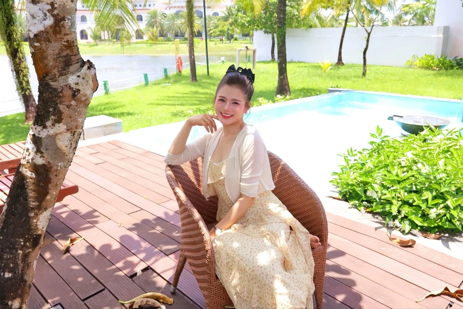 3 triệu người phát cuồng vì lần đầu nghe chất giọng Thanh Hóa trên phim VTV, mê nhất là diễn viên duyên hết phần thiên hạ 3 triệu người phát cuồng vì lần đầu nghe chất giọng Thanh Hóa trên phim VTV, mê nhất là diễn viên duyên hết phần thiên hạ