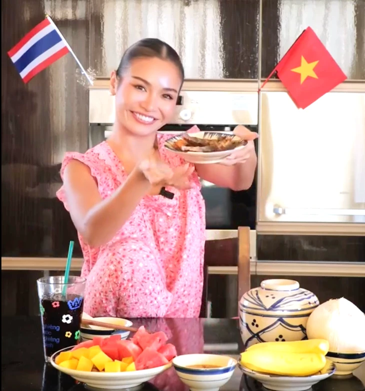 Á hậu Miss Cosmo diện đồ bộ, làm vlog ăn cơm với khô cá, dưa hấu, chan nước dừa