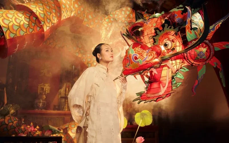 Á hậu Quỳnh Anh lấn sân diễn xuất với Lời hứa đầu tiên và Hộ linh tráng sĩ Á hậu Quỳnh Anh lấn sân diễn xuất với Lời hứa đầu tiên và Hộ linh tráng sĩ