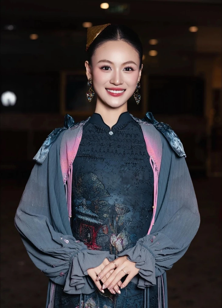 Ai sẽ đoạt vương miện Miss World Vietnam tối 29-3? Ai sẽ đoạt vương miện Miss World Vietnam tối 29-3?