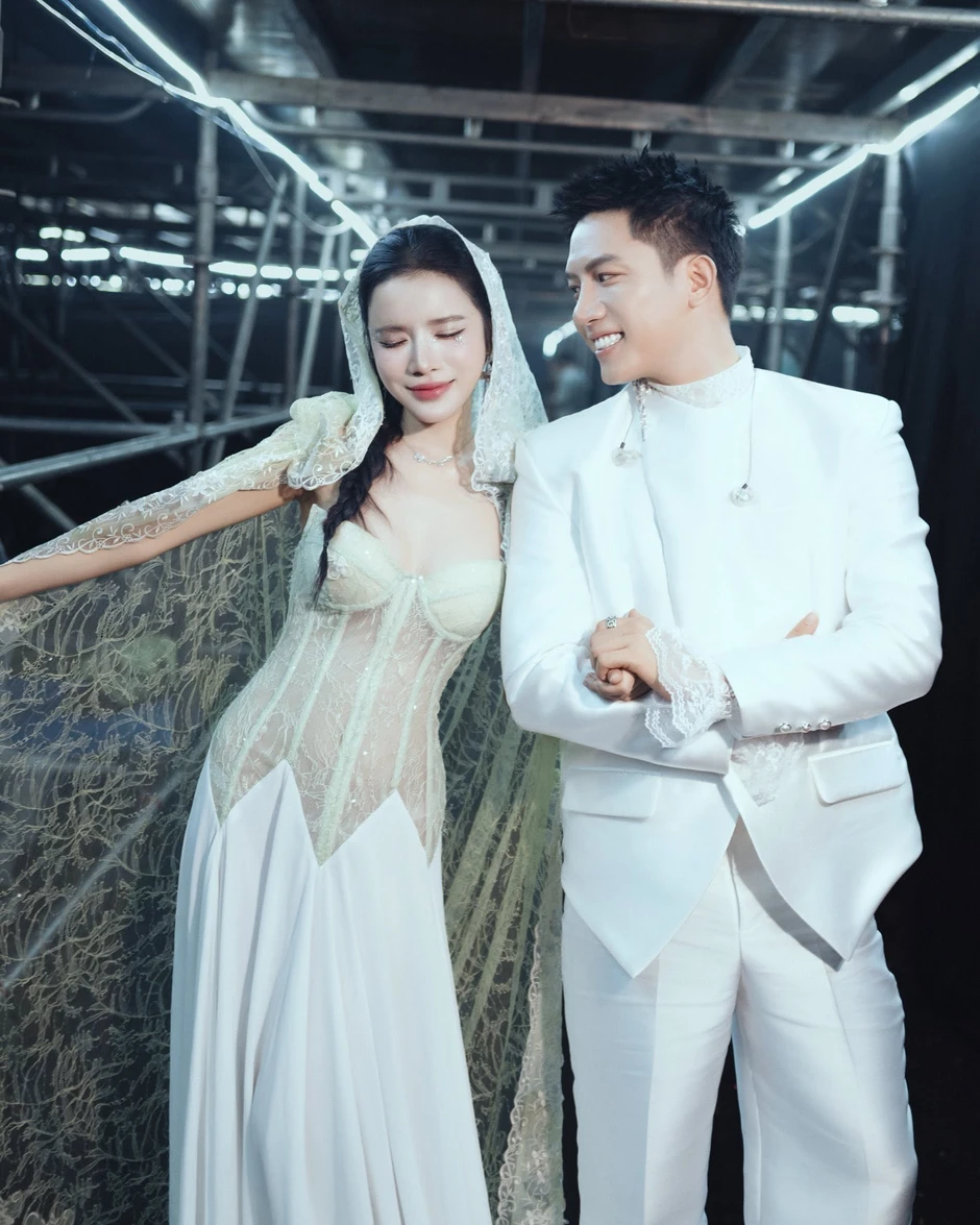 Anh Tú và LyLy sắp cưới? Anh Tú và LyLy sắp cưới?