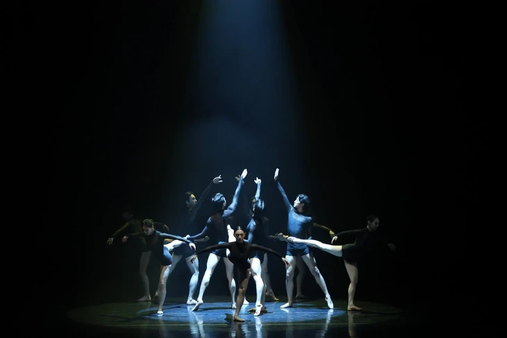 Ballet 'Gat' đến Việt Nam, biên đạo Hàn Quốc mong mũ gat nổi tiếng như nón lá Ballet 'Gat' đến Việt Nam, biên đạo Hàn Quốc mong mũ gat nổi tiếng như nón lá