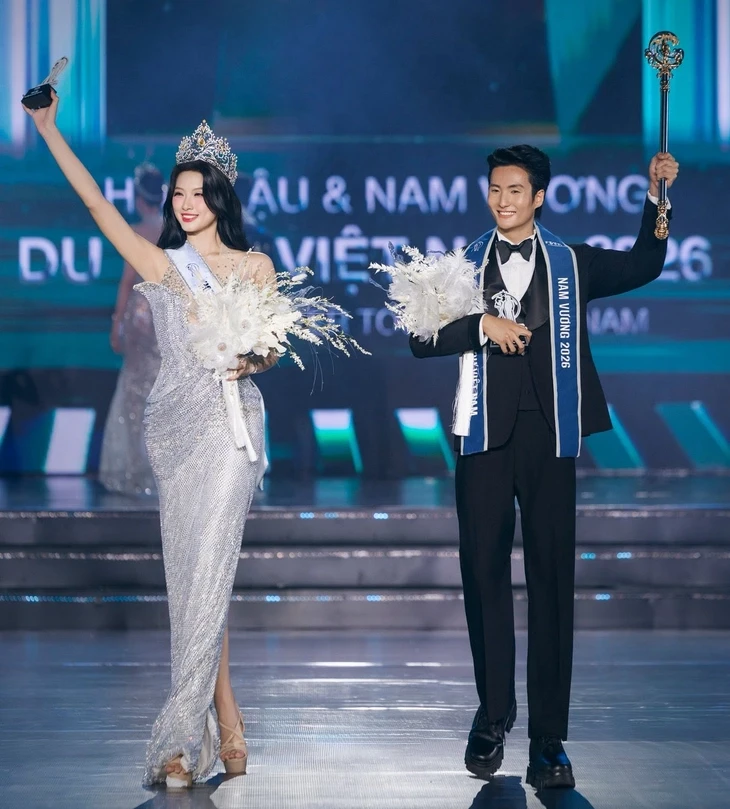 Ban tổ chức Hoa hậu và Nam vương Du lịch Việt Nam xin lỗi Ban tổ chức Hoa hậu và Nam vương Du lịch Việt Nam xin lỗi