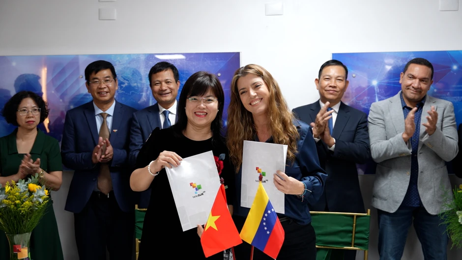 Ban Truyền hình đối ngoại, Đài THVN và Đài Truyền hình Phương Nam (TeleSUR) ký thỏa thuận hợp tác Ban Truyền hình đối ngoại, Đài THVN và Đài Truyền hình Phương Nam (TeleSUR) ký thỏa thuận hợp tác