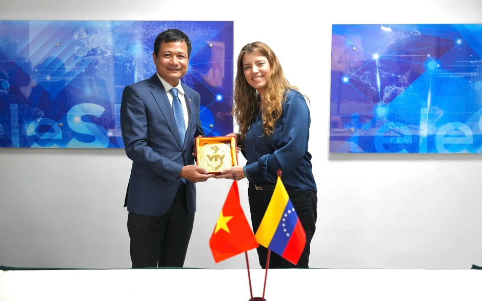 Ban Truyền hình đối ngoại, Đài THVN và Đài Truyền hình Phương Nam (TeleSUR) ký thỏa thuận hợp tác Ban Truyền hình đối ngoại, Đài THVN và Đài Truyền hình Phương Nam (TeleSUR) ký thỏa thuận hợp tác