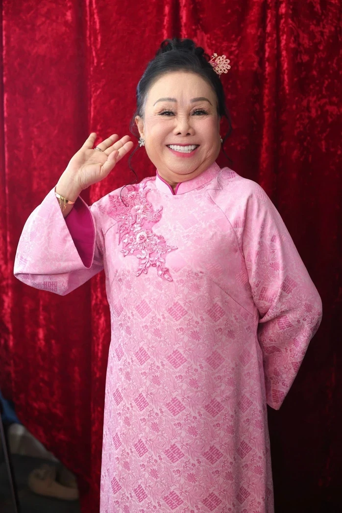 Bảo Quốc, Kiều Mai Lý và niềm hạnh phúc gặp lại khán giả hâm mộ