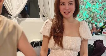 Bắt gặp ca sĩ Vy Oanh ở Mỹ