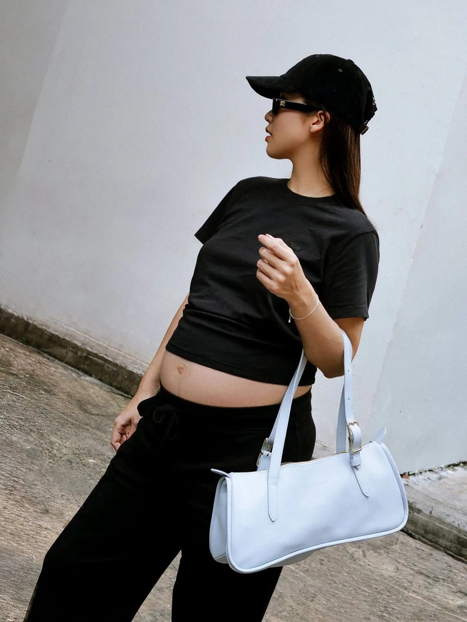 Bất ngờ cách Khả Ngân đáp trả