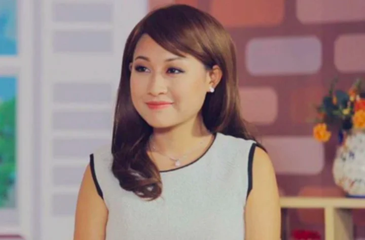 Bất ngờ hình ảnh 'chị Kính Hồng' Quỳnh Anh sau nhiều năm kín tiếng Bất ngờ hình ảnh 'chị Kính Hồng' Quỳnh Anh sau nhiều năm kín tiếng