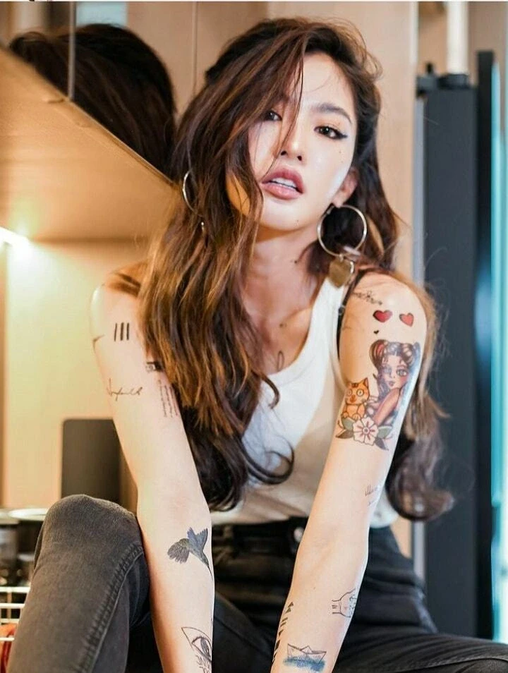 Bê bối hào môn chấn động Thái Lan: Minh tinh ly thân chồng thiếu gia Bê bối hào môn chấn động Thái Lan: Minh tinh ly thân chồng thiếu gia