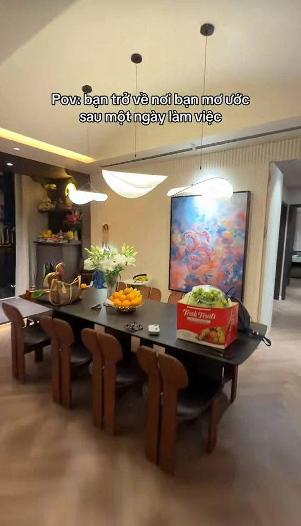 Bên trong căn nhà 50 tỷ của Tun Phạm ở Hà Nội Bên trong căn nhà 50 tỷ của Tun Phạm ở Hà Nội