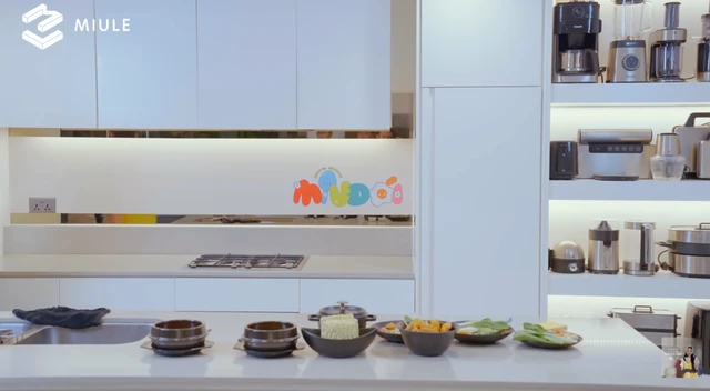 Bên trong tổ ấm của Miu Lê: Căn bếp hiện đại, thiết kế tủ kịch trần cùng dàn đồ gia dụng không thiếu món nào