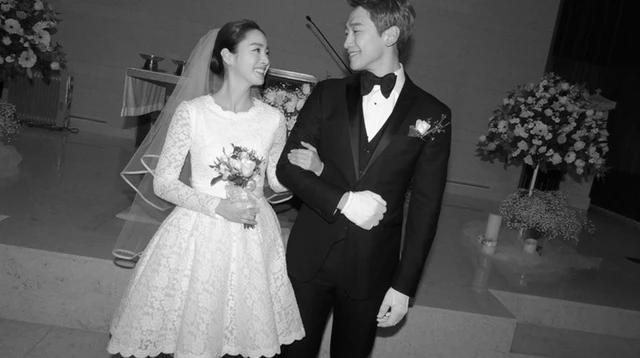 Bi Rain không còn đeo nhẫn cưới, hôn nhân với Kim Tae Hee có biến căng? Bi Rain không còn đeo nhẫn cưới, hôn nhân với Kim Tae Hee có biến căng?