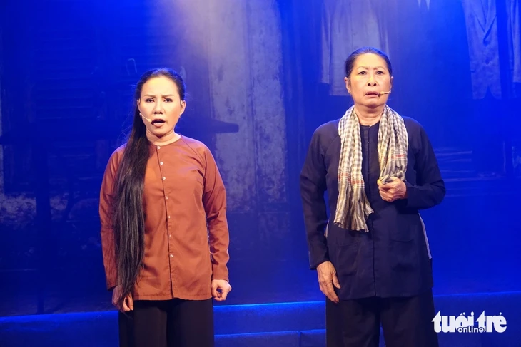 Bích Trâm, Trọng Nhân, Ngân Hà, Lê Hoàng Nghi nhận giải nhất tài năng cải lương toàn quốc Bích Trâm, Trọng Nhân, Ngân Hà, Lê Hoàng Nghi nhận giải nhất tài năng cải lương toàn quốc