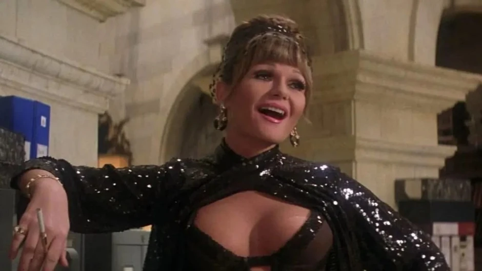 Biểu tượng gợi cảm Valerie Perrine qua đời