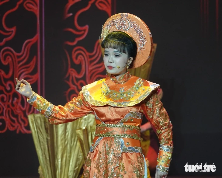 Bồi hồi xem lại Ngọc Giàu, Minh Vương thuở xưa trong Rạng ngọc Côn Sơn Bồi hồi xem lại Ngọc Giàu, Minh Vương thuở xưa trong Rạng ngọc Côn Sơn