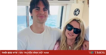 Britney Spears bị buộc tội lái xe dưới ảnh hưởng của rượu và ma túy
