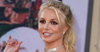 Britney Spears hé lộ sự thật đằng sau 14 năm “đau thương”