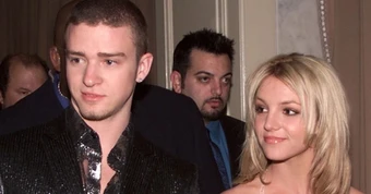 Britney Spears mắc chứng rối loạn lưỡng cực, vào trại cai nghiện do lạm dụng chất kích thích