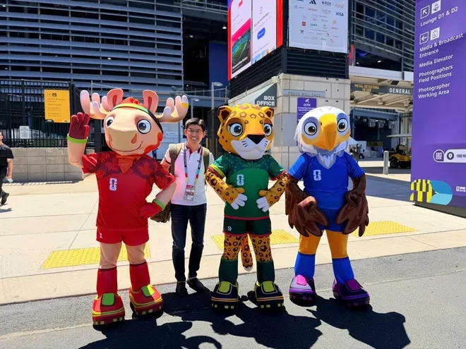 BTV Tiến Anh: "FIFA World Cup 2026™ cho tôi cơ hội chạm tới những khoảnh khắc của cảm xúc" BTV Tiến Anh: "FIFA World Cup 2026™ cho tôi cơ hội chạm tới những khoảnh khắc của cảm xúc"