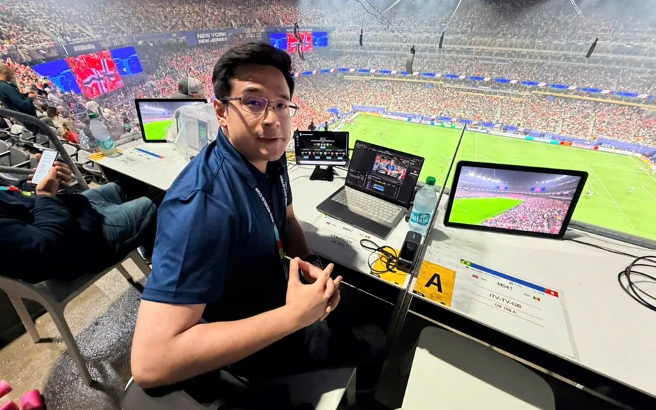 BTV Tiến Anh: "FIFA World Cup 2026™ cho tôi cơ hội chạm tới những khoảnh khắc của cảm xúc" BTV Tiến Anh: "FIFA World Cup 2026™ cho tôi cơ hội chạm tới những khoảnh khắc của cảm xúc"