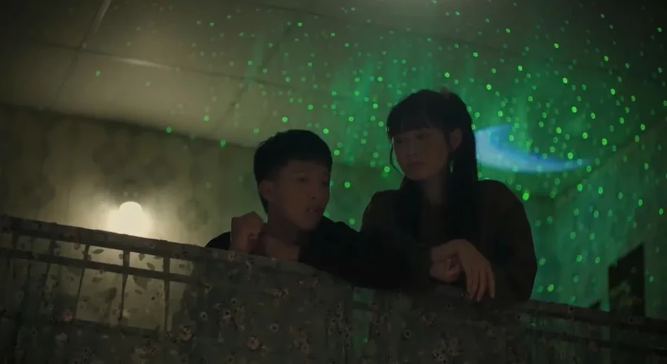 Bước chân vào đời - Tập 10: Mẹ Quân cố tình cạnh khóe Thương trong tiệc sinh nhật Bước chân vào đời - Tập 10: Mẹ Quân cố tình cạnh khóe Thương trong tiệc sinh nhật
