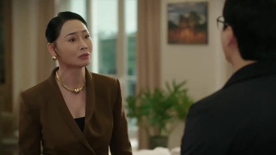 Bước chân vào đời - Tập 13: Bà Dung rút đơn kiện Bước chân vào đời - Tập 13: Bà Dung rút đơn kiện