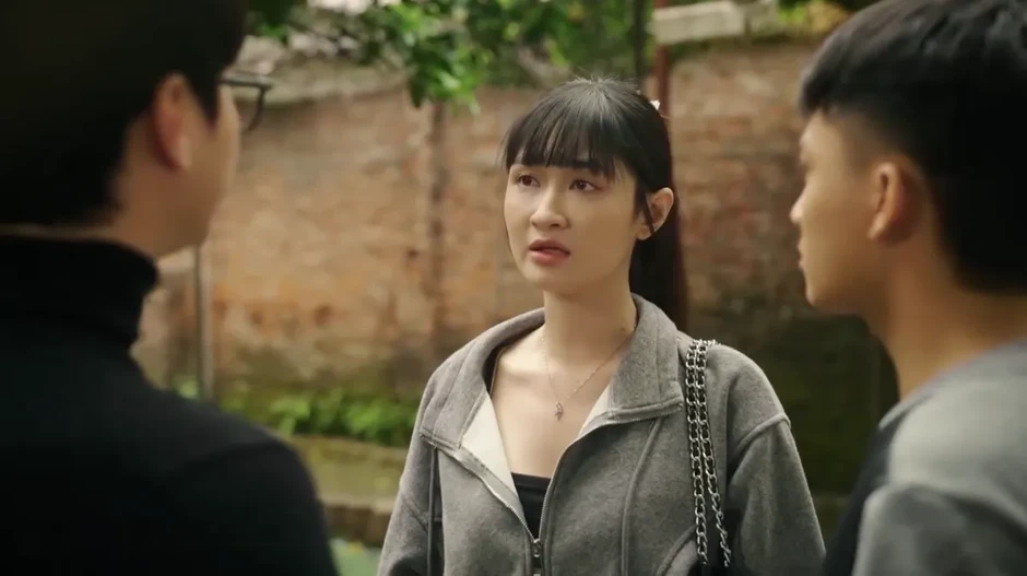 Bước chân vào đời - Tập 15: Quân bỏ nhà để níu kéo tình cảm với Thương Bước chân vào đời - Tập 15: Quân bỏ nhà để níu kéo tình cảm với Thương