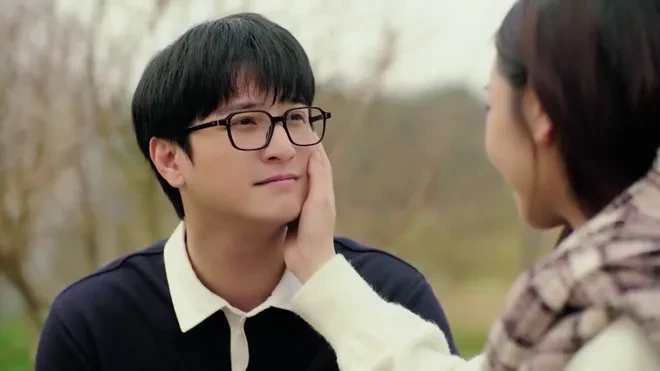 Bước chân vào đời - Tập 17: Trang được minh oan khỏi mác 'trà xanh' Bước chân vào đời - Tập 17: Trang được minh oan khỏi mác 'trà xanh'
