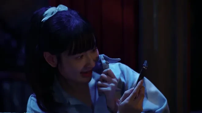 Bước chân vào đời - Tập 24: Gái quán bar đưa Quân về tận nhà, gọi bà Dung là 'mẹ'