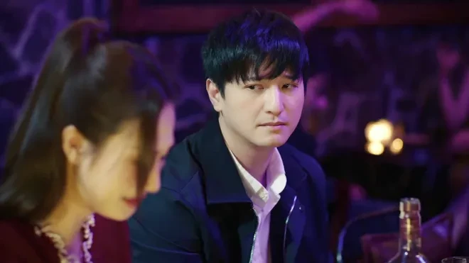Bước chân vào đời - Tập 24: Gái quán bar đưa Quân về tận nhà, gọi bà Dung là 'mẹ'