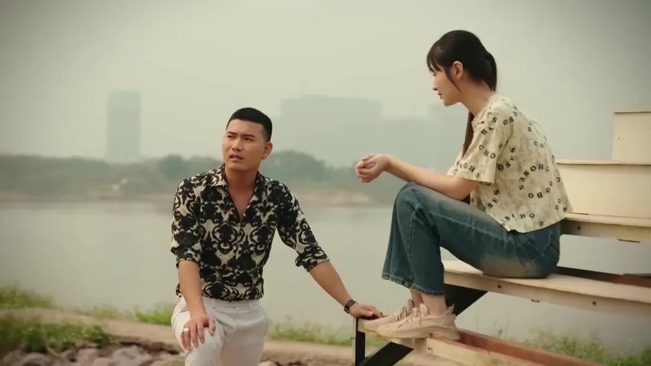 Bước chân vào đời - Tập 32: Trang có bầu, Hưng xung phong 'đổ vỏ' Bước chân vào đời - Tập 32: Trang có bầu, Hưng xung phong 'đổ vỏ'