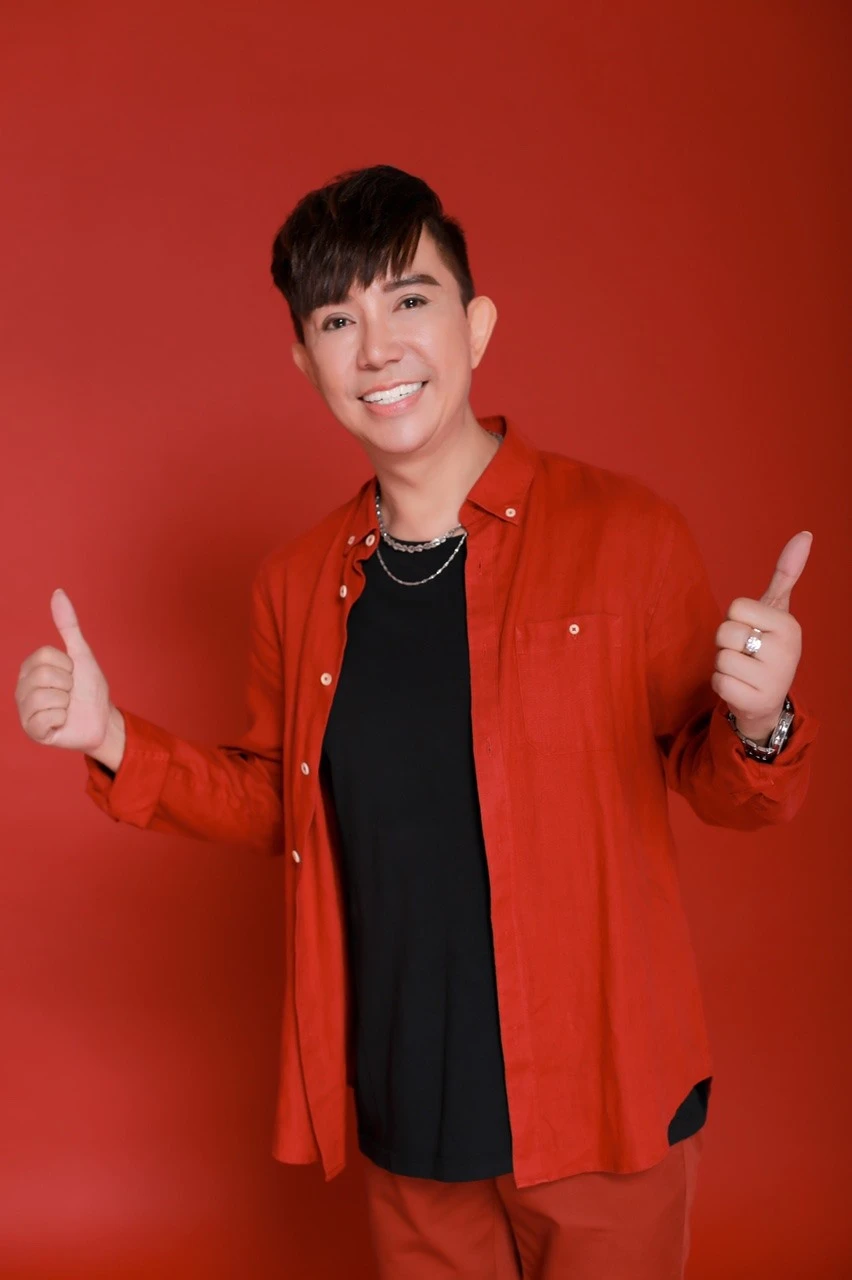 Ca sĩ Long Nhật và Sơn Ngọc Minh bị bắt tạm giam vì tội gì? Ca sĩ Long Nhật và Sơn Ngọc Minh bị bắt tạm giam vì tội gì?