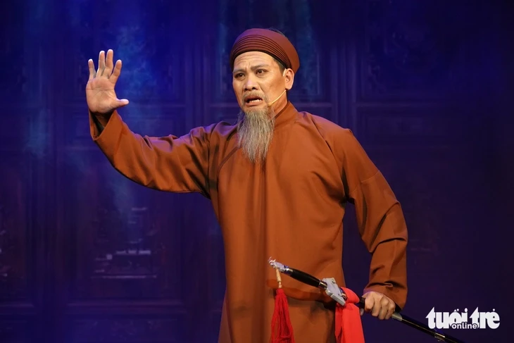 Cải lương Tây Đô giới thiệu tài năng cải lương, tôn vinh soạn giả Mộc Quán Nguyễn Trọng Quyền Cải lương Tây Đô giới thiệu tài năng cải lương, tôn vinh soạn giả Mộc Quán Nguyễn Trọng Quyền